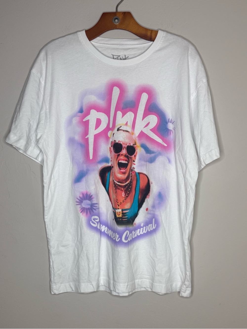 P!nk Pink summer carnival graphic tee size Large